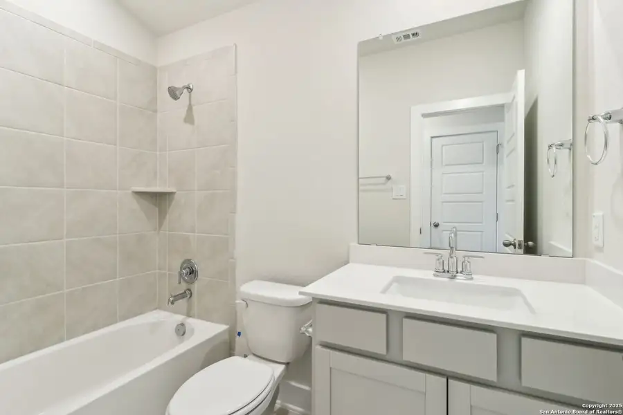 Furnished interior view inside a new home in Comanche Ridge, San Antonio (Image 11).
