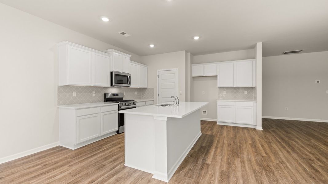 Furnished interior view inside a new home in Kingston Ranch at Lake Oconee, Buckhead (Image 7).