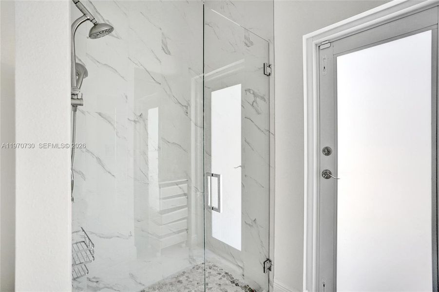 Spacious, unfurnished interior of a new home in , Loxahatchee (Image 29).