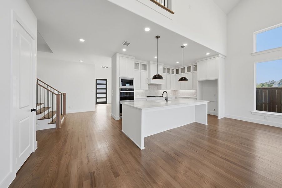 Furnished interior view inside a new home in Custer Ridge Estates, Allen (Image 16).