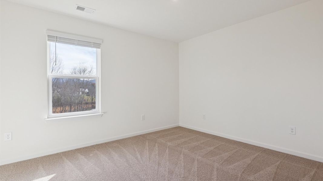 Spacious, unfurnished interior of a new home in Whispering Springs, Maryville (Image 28).