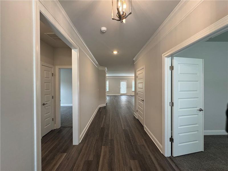 Spacious, unfurnished interior of a new home in Tuscany Hills, Douglasville (Image 9).