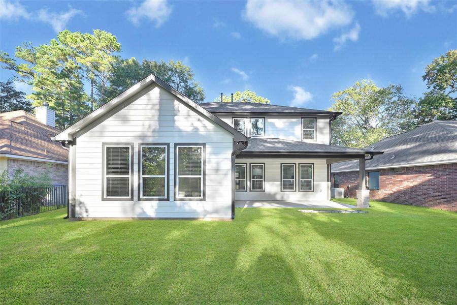 Exterior details and patio area of a home in , Montgomery (Image 4).