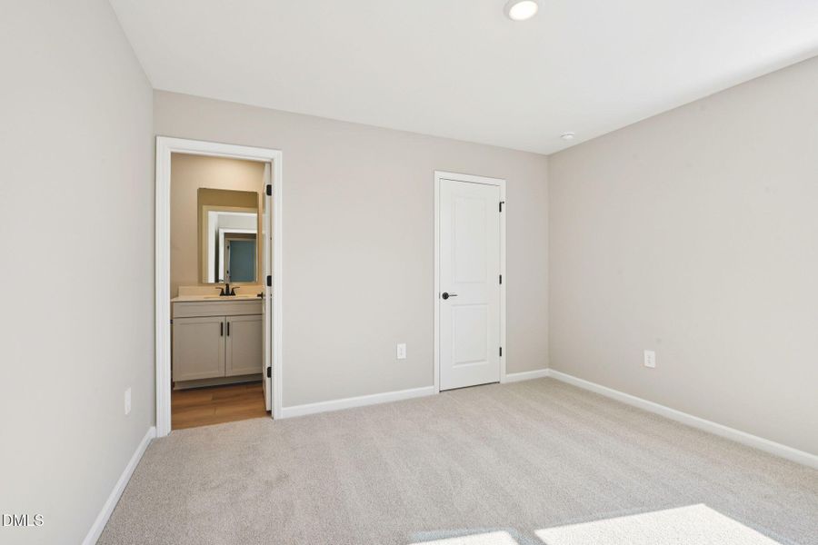 37-web-or-mls-Raleigh - Watkins Glen - 3