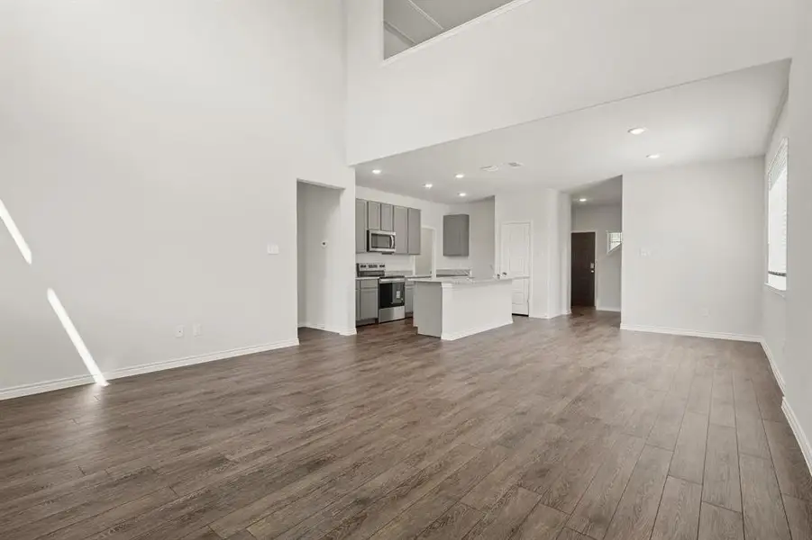 Spacious, unfurnished interior of a new home in Burgess Meadows, Cleburne (Image 14). Spacious, unfurnished interior of a new home in Burgess Meadows, Cleburne (Image 14).