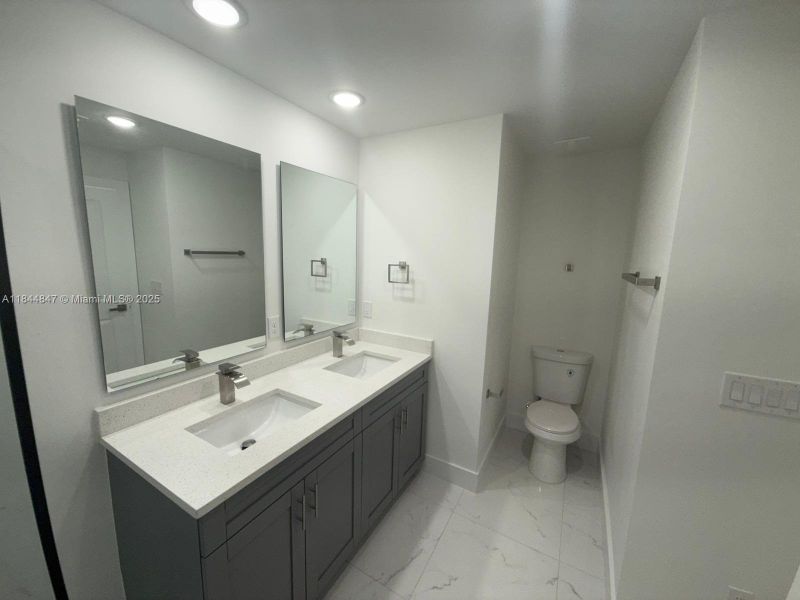 Furnished interior view inside a new home in , Lehigh Acres (Image 7). Furnished interior view inside a new home in , Lehigh Acres (Image 7).