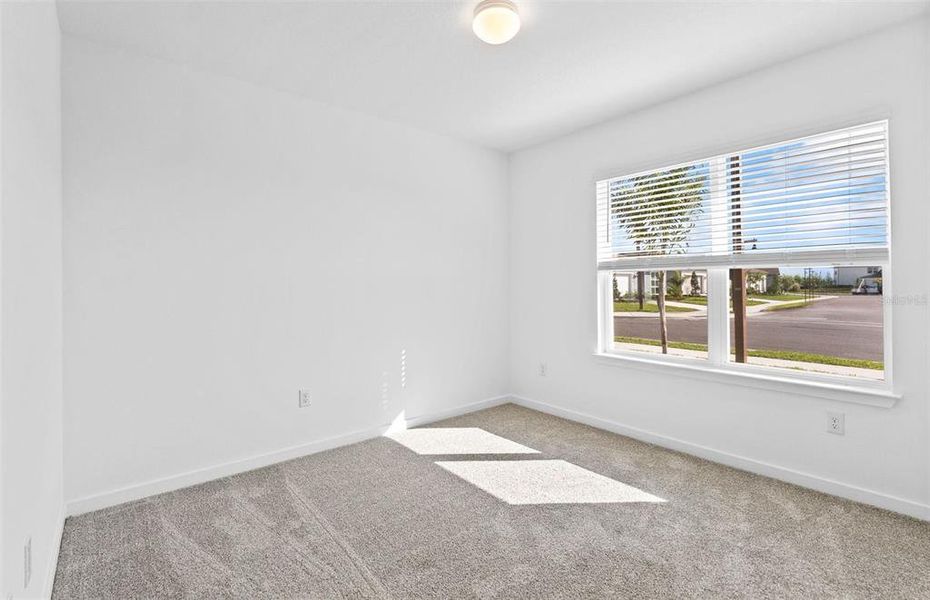 Spacious, unfurnished interior of a new home in Oakfield Lakes, Parrish (Image 16).