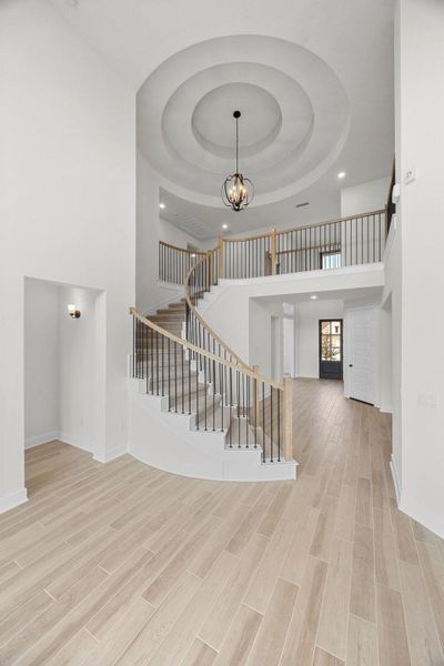 Spacious, unfurnished interior of a new home in Santa Rita Ranch, Liberty Hill (Image 19).