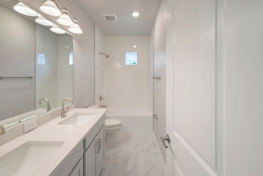 Owner's Bath Owner's Bath