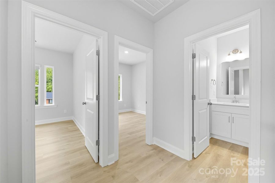 Spacious, unfurnished interior of a new home in , Charlotte (Image 29).