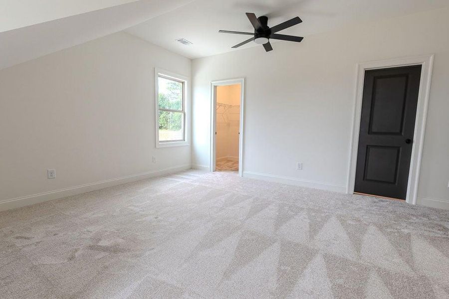 Spacious, unfurnished interior of a new home in , Hoschton (Image 46).