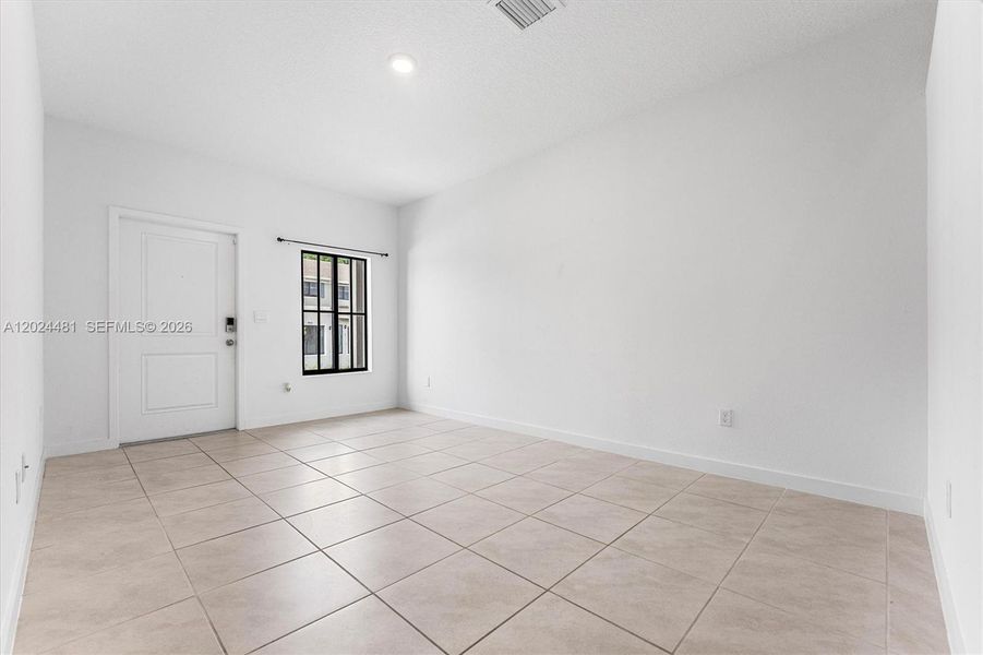 Spacious, unfurnished interior of a new home in , Lake Worth (Image 22). Spacious, unfurnished interior of a new home in , Lake Worth (Image 22).