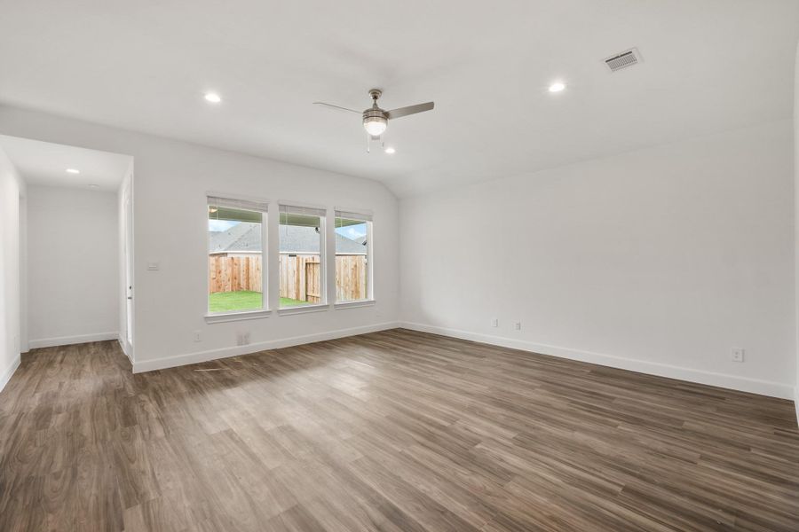 Spacious, unfurnished interior of a new home in River Ranch Estates, Dayton (Image 13). Spacious, unfurnished interior of a new home in River Ranch Estates, Dayton (Image 13).