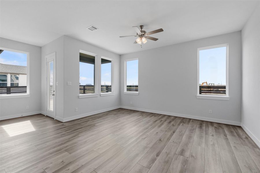 Spacious, unfurnished interior of a new home in Bridgeland Central, Cypress (Image 27). Spacious, unfurnished interior of a new home in Bridgeland Central, Cypress (Image 27).
