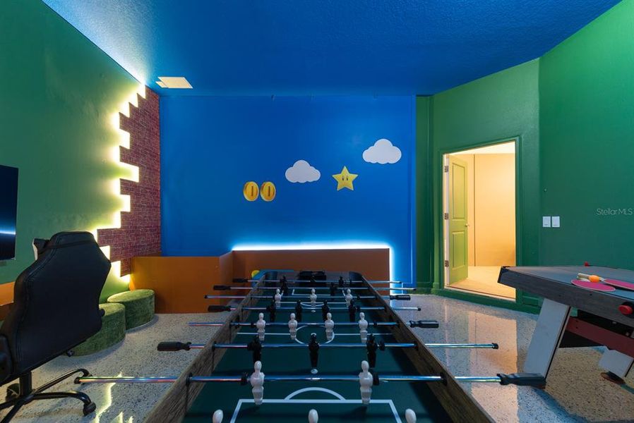 Community amenities in , Orlando (Image 75).