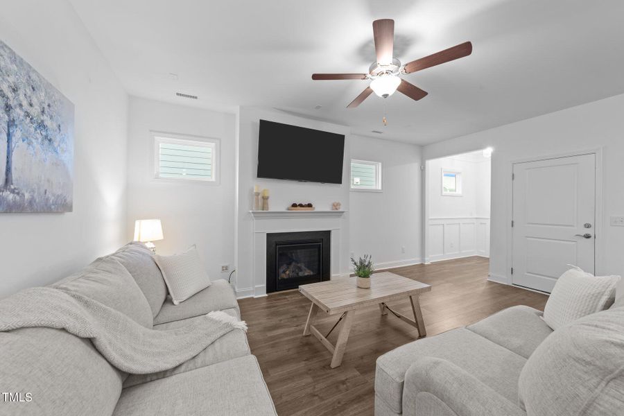 6-web-or-mls-VB4A0668