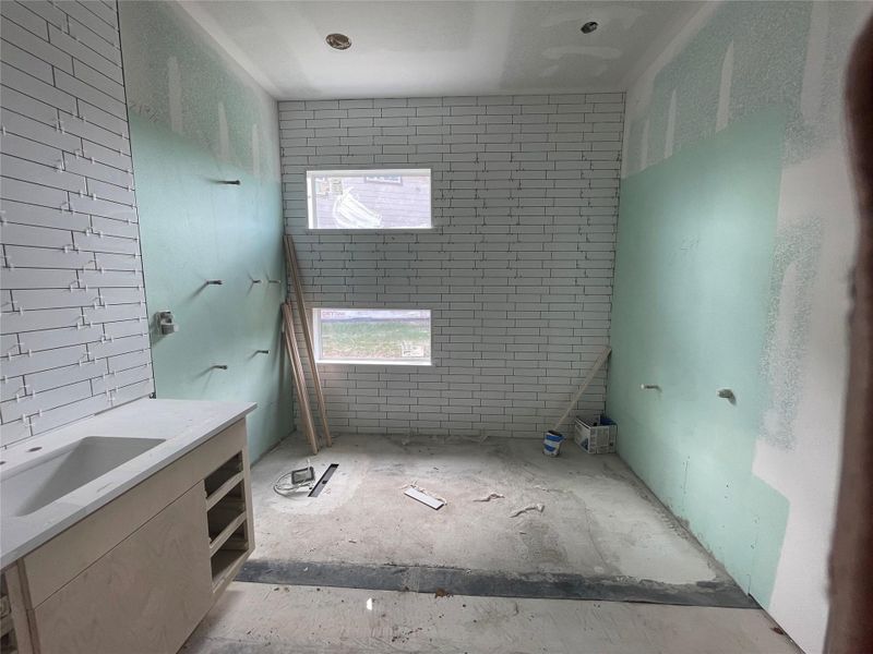 Primary walk-in shower with plumbing for a soaker tub! Primary walk-in shower with plumbing for a soaker tub!