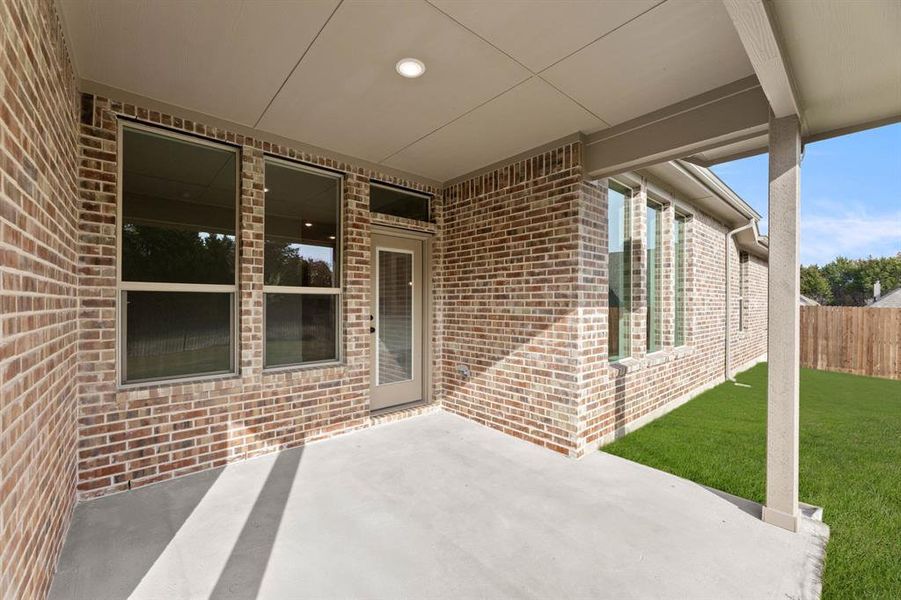 4438 Verbena-Patio-1