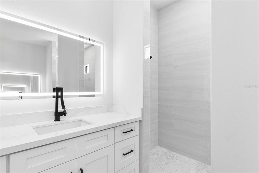 Image 46 of a home in .