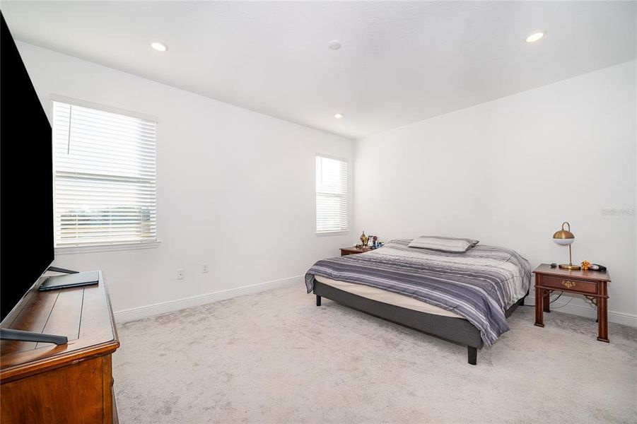 Furnished interior view inside a new home in , Minneola (Image 14).