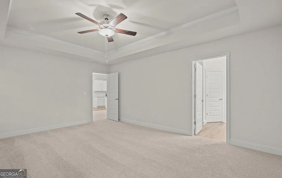Spacious, unfurnished interior of a new home in Canterbury Villas, Carrollton (Image 24).