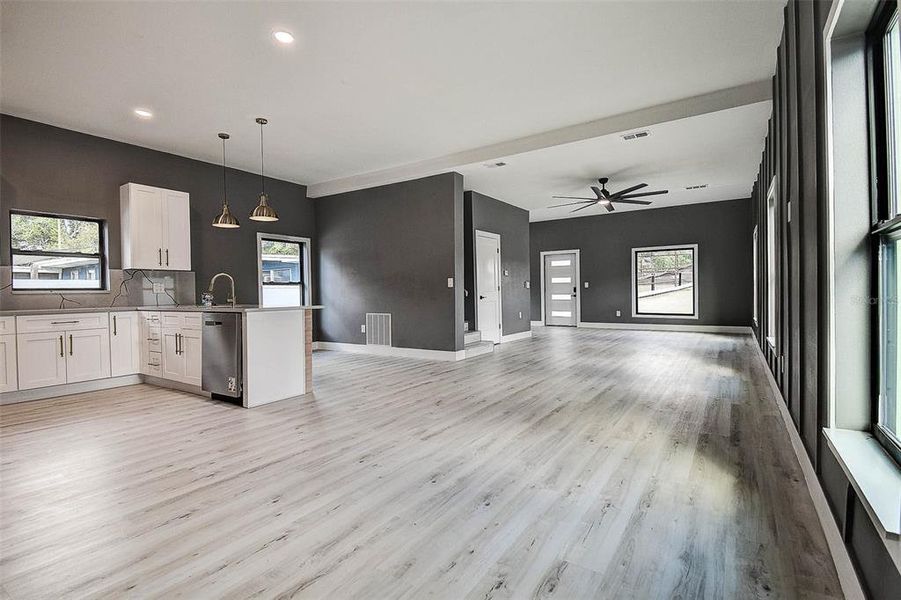 Image 45 of a home in .