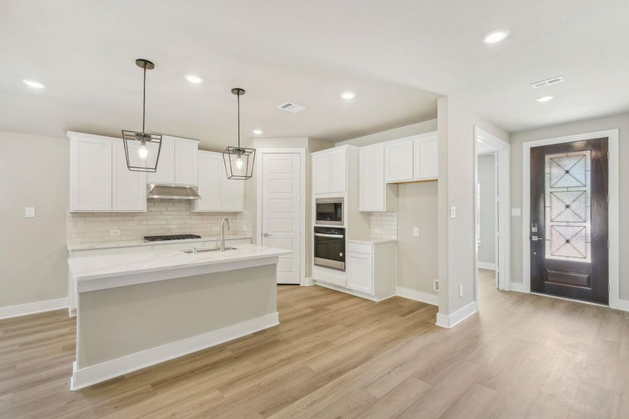 Photo is not of the actual home but is an inspirational photo of builder’s model home and may depict options, furnishings, and/or decorator features that are not included.