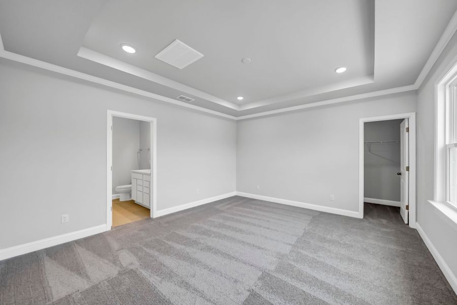 Spacious, unfurnished interior of a new home in Monroe Preserve, Chapin (Image 19).