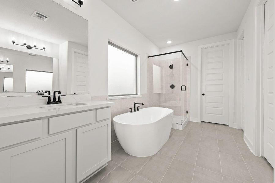 Representative image. Features, specifications, selections and colors may vary. Representative image. Features, specifications, selections and colors may vary.