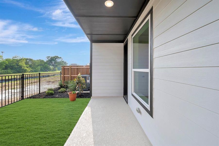 Covered patio featuring a concrete surface and recessed lighting