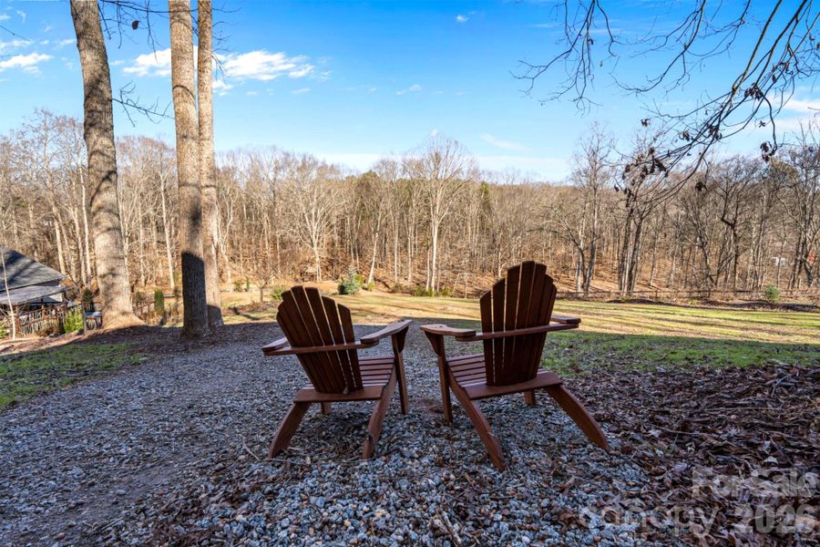 Community amenities in , Davidson (Image 26).