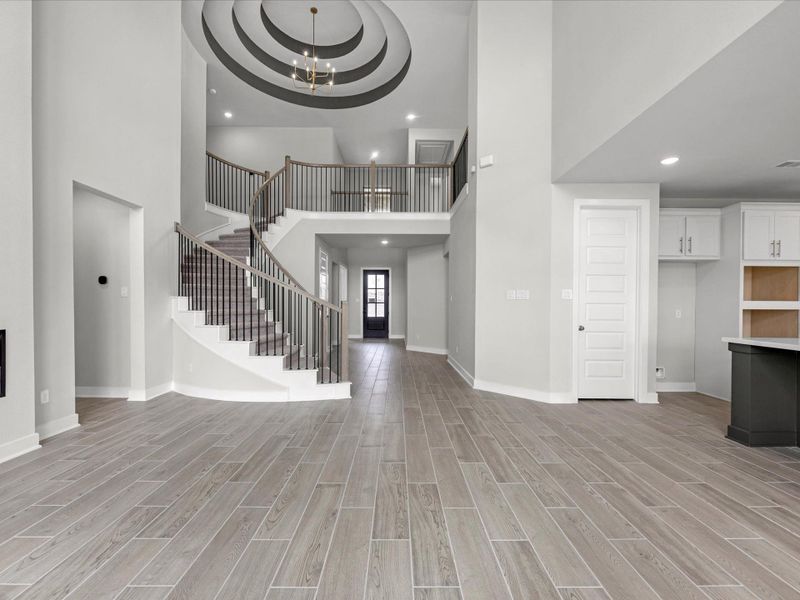 Representative image. Features, specifications, selections and colors may vary.