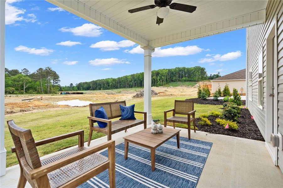 Exterior details and patio area of a home in Sycamore Crest, Calhoun (Image 21).