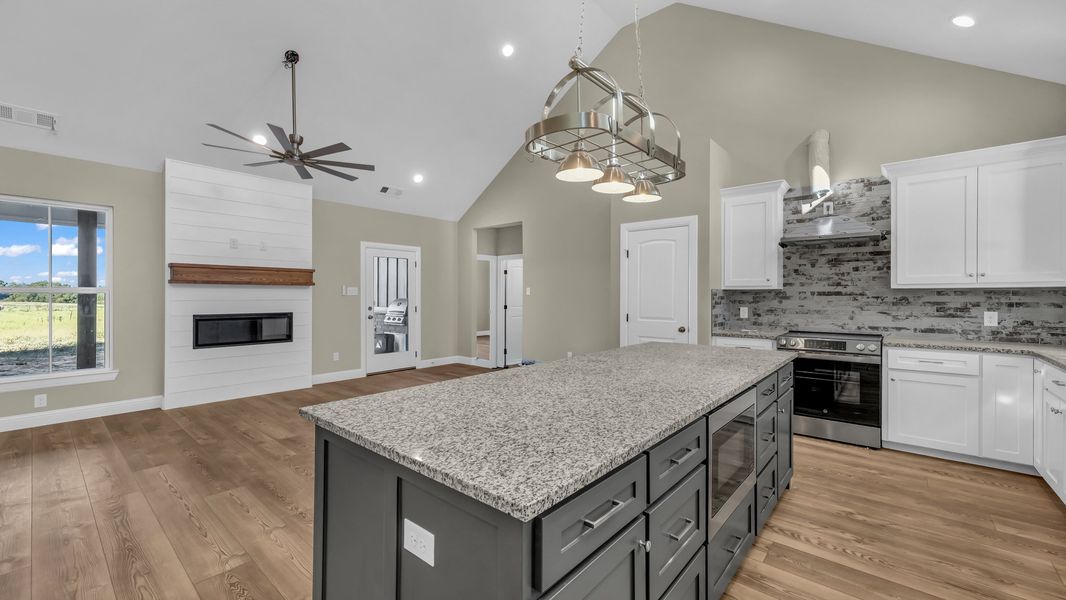Representative furnished interior of a home built from the Eleanor by Zeal Home Builders in Horizon Meadow Estates, Paradise (Image 12).