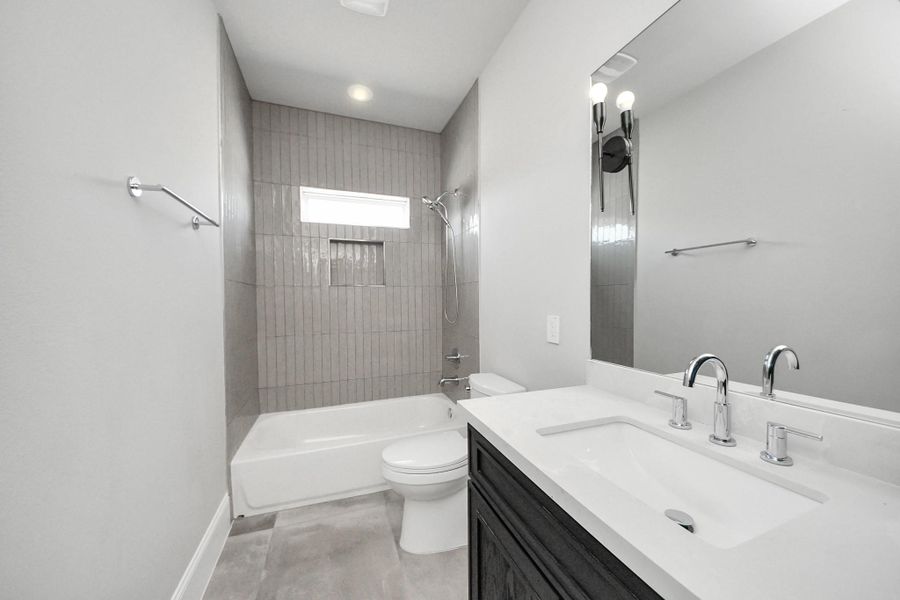 Furnished interior view inside a new home in , Houston (Image 16). Furnished interior view inside a new home in , Houston (Image 16).
