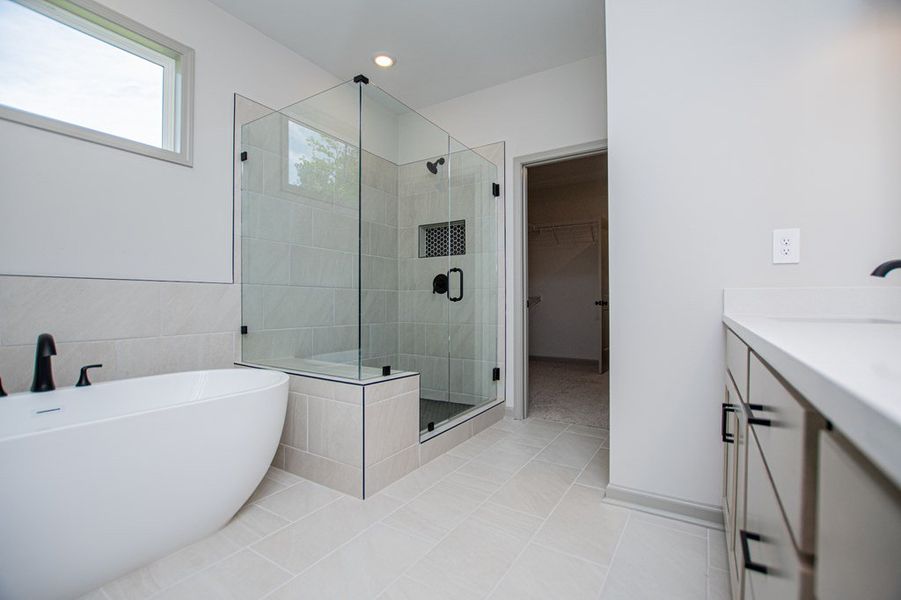 Furnished interior view inside a new home in WOODMONT RESERVE, Roopville (Image 12).