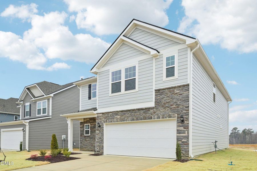 4-web-or-mls-Willow Cameron Wy-S0502-004