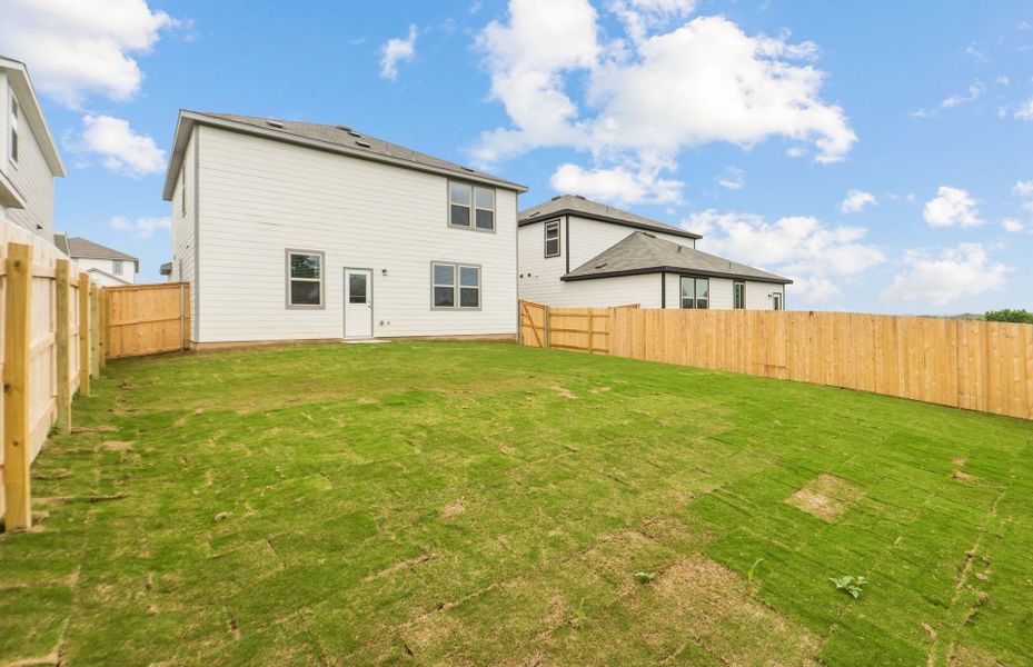 Exterior details and patio area of a home in Sonterra, Jarrell (Image 4).
