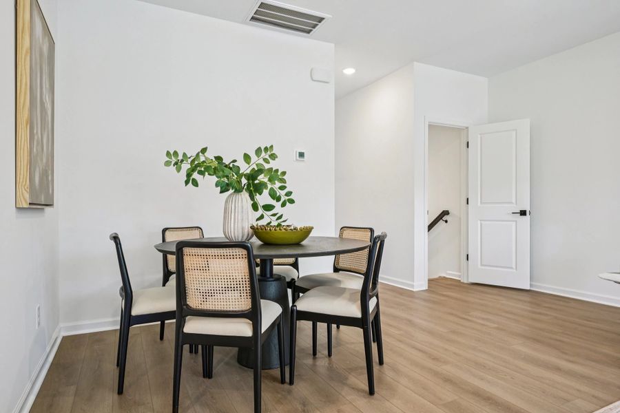 Representative images and renderings are for illustrative purposes. Actual structural options and design finishes of home may vary. Representative images and renderings are for illustrative purposes. Actual structural options and design finishes of home may vary.