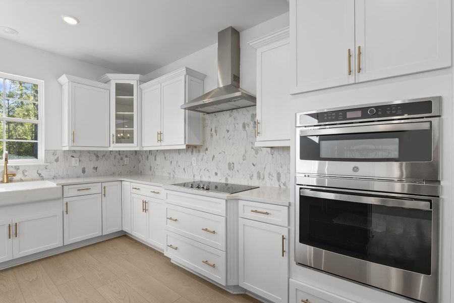 Furnished interior view inside a new home in Hancock Farms, Aiken (Image 10).