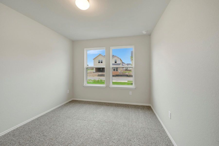 Spacious, unfurnished interior of a new home in Cascades at Onion Creek, Austin (Image 10).