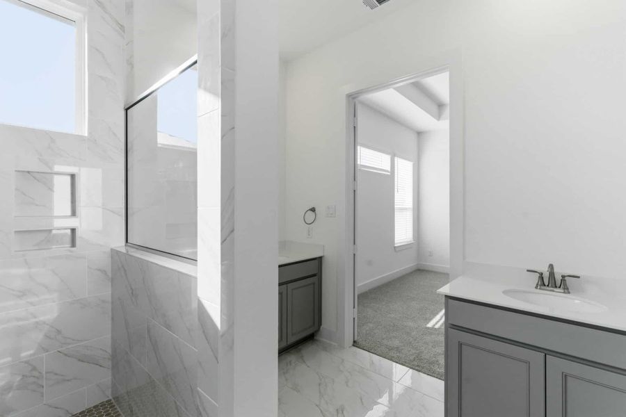 Furnished interior view inside a new home in Buffalo Crossing, Cibolo (Image 13).