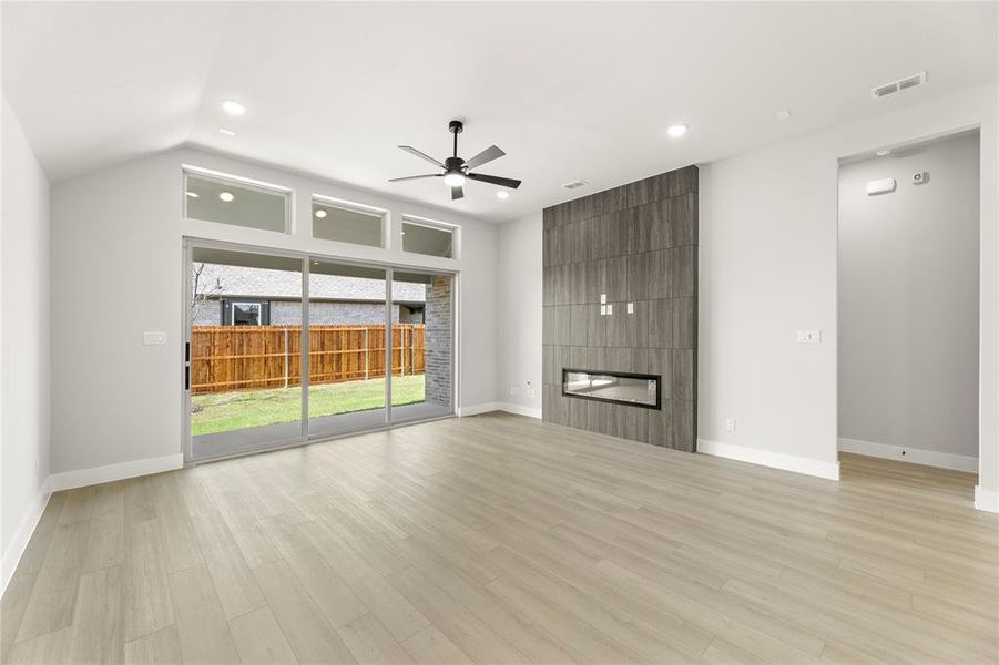 Spacious, unfurnished interior of a new home in Valencia on The Lake, Little Elm (Image 31). Spacious, unfurnished interior of a new home in Valencia on The Lake, Little Elm (Image 31).