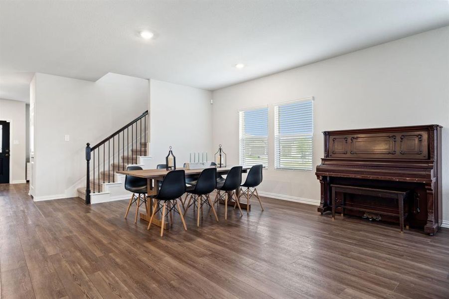 Furnished interior view inside a new home in Northstar, Haslet (Image 26).