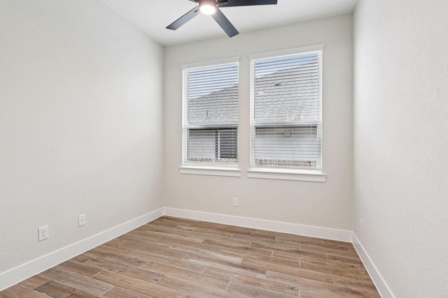 Spacious, unfurnished interior of a new home in Village at Three Oaks, Seguin (Image 39). Spacious, unfurnished interior of a new home in Village at Three Oaks, Seguin (Image 39).