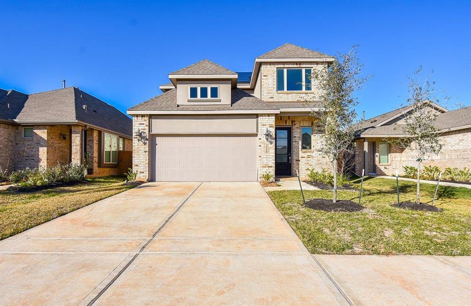 Just pull right into this pristine driveway/dual attached garages at 3008 Andiamo Lane, Katy, in  the lovely Sunterra community. Inside the 2-story home are 4 bedrooms and 3-1/2 baths, gracing a 4,918 square-foot-lot with 2, 426 square-feet of lush interior living space.