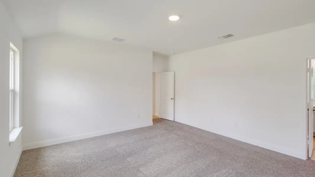 Representative unfurnished interior of a home built from the The Holden by D.R. Horton in Rosenbusch Ranch, Leander (Image 10). Representative unfurnished interior of a home built from the The Holden by D.R. Horton in Rosenbusch Ranch, Leander (Image 10).