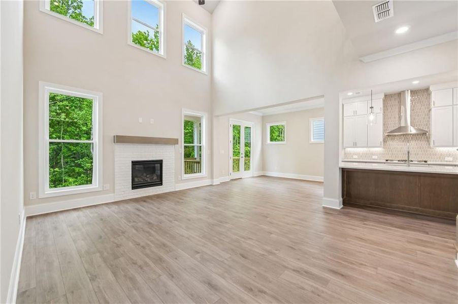 Spacious, unfurnished interior of a new home in Waterhaven, Cumming (Image 30).