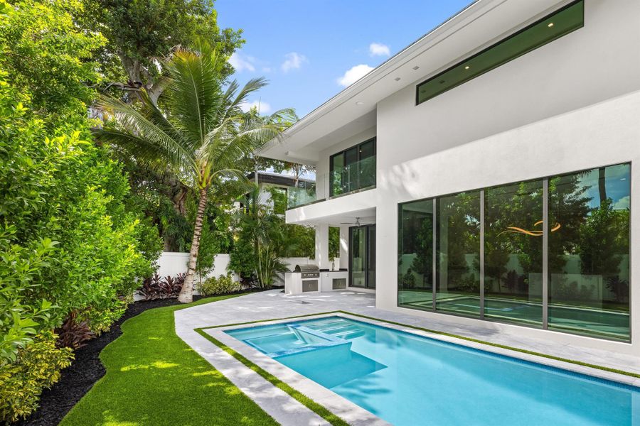 Image 35 of a home in . Image 35 of a home in .