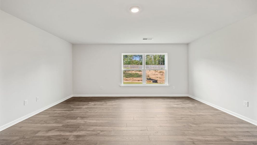 Spacious, unfurnished interior of a new home in Harrier Point, Woodruff (Image 20).